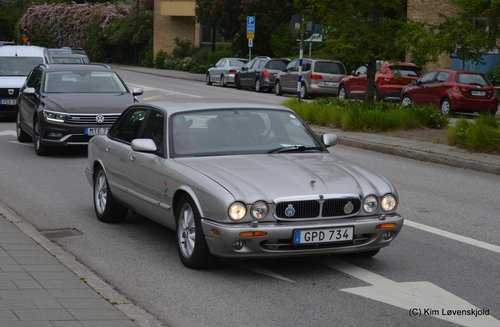 1998' Jaguar XJ Executive 4,0