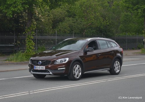 2016' Volvo V60 CC