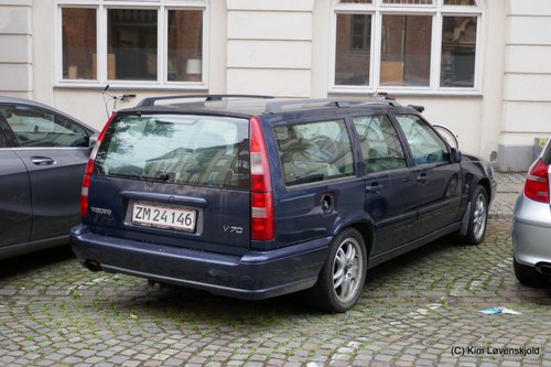 1999' Volvo V70 2,4 (MY00)