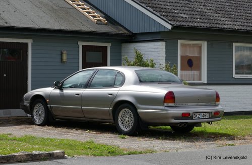 1995' Chrysler New Yorker