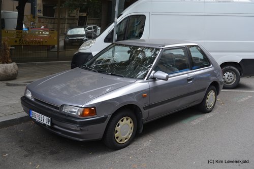 Mazda 323