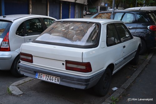 Peugeot 309