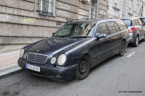 Mercedes S210