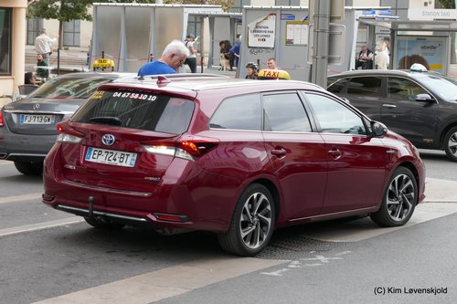 Toyota Auris Touring Sports