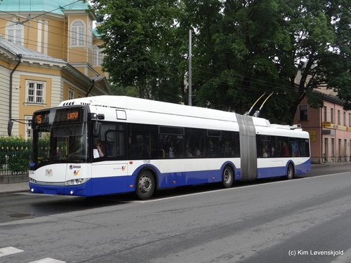 Solaris Trollino 18
