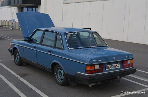 1987' Volvo 240 GL