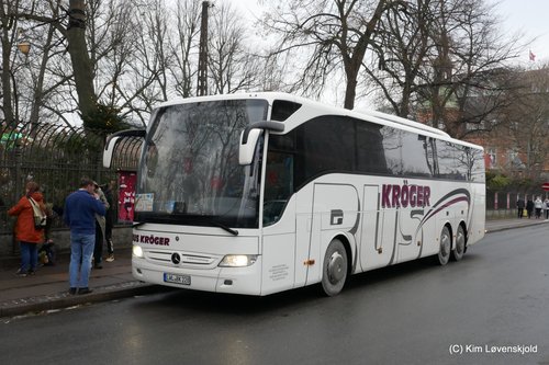 Mercedes Tourismo