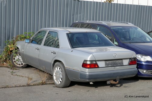 Mercedes W124