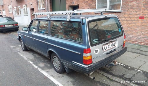 1993' Volvo 240 GL