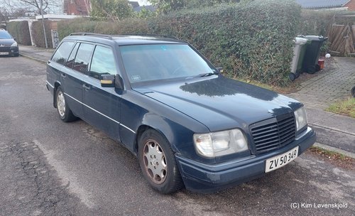 1993' Mercedes S124