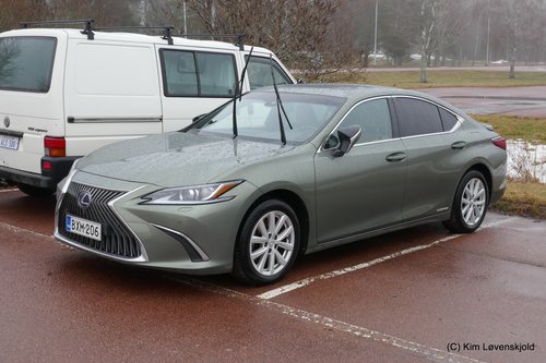Lexus ES300h