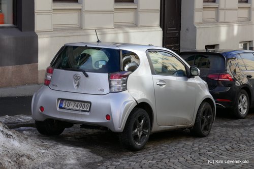 2009' Toyota IQ