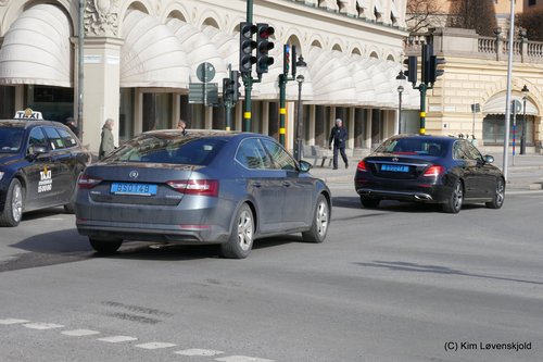 Skoda Superb & Mercedes E-class