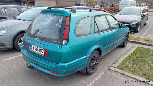 1999' Toyota Corolla 1,6 Aut.
