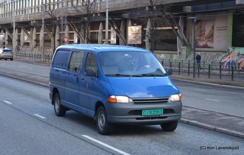 2000' Toyota HiAce