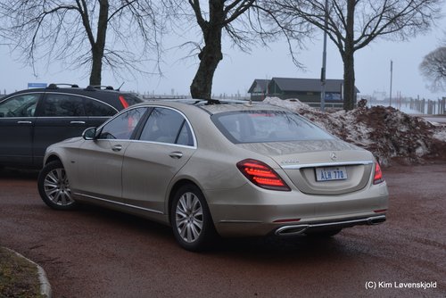 Mercedes S560e