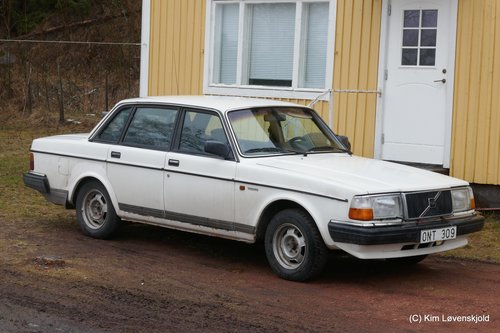 1989' Volvo 240 GL