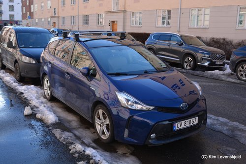 2016' Toyota Prius Plus