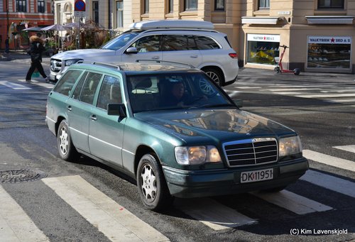 1994' Mercedes S124