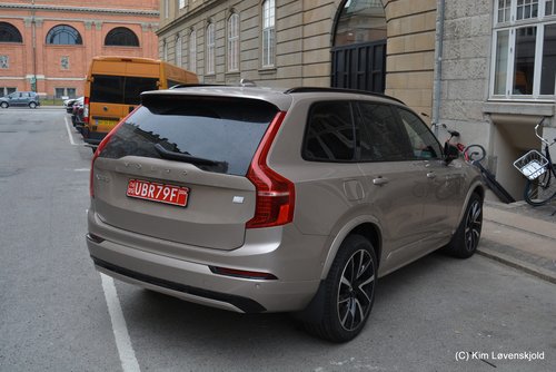 Volvo XC90 T8 AWD
