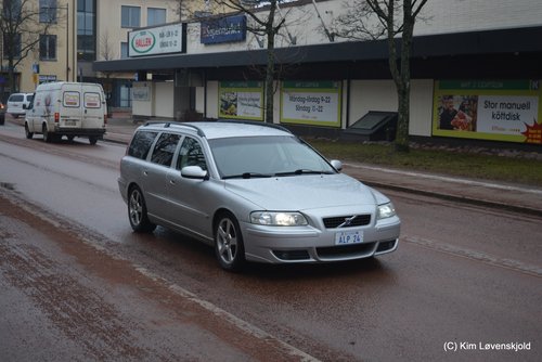 Volvo V70R