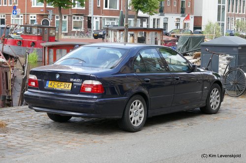 2000' BMW 540i
