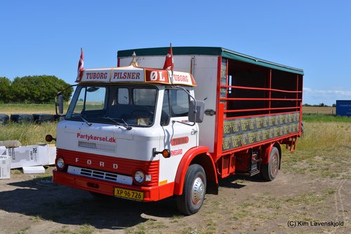 1976' Ford D500