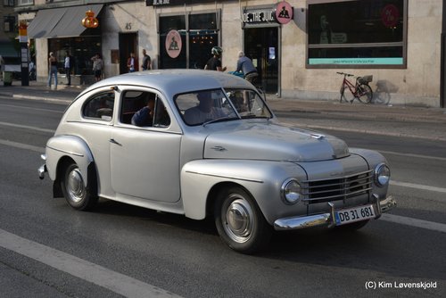 1953' Volvo PV 444