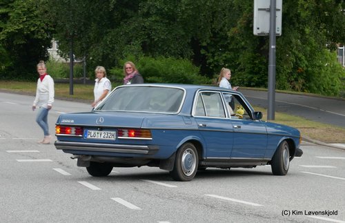 Mercedes 300D