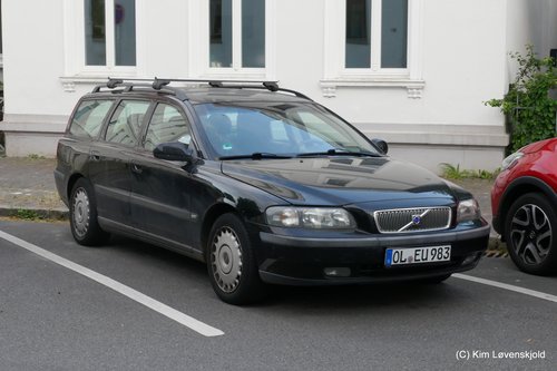 Volvo V70 II