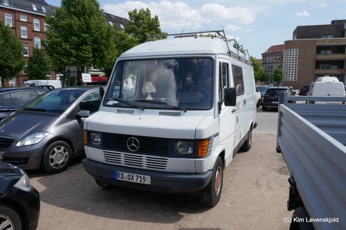 Mercedes 307D