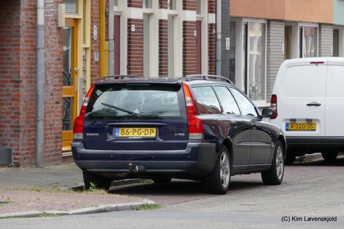 2004' Volvo V70