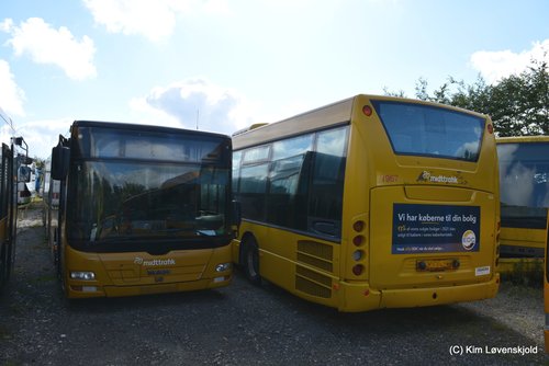2009' MAN NL363 MAN Lions City L & 2009' Scania CK230UB