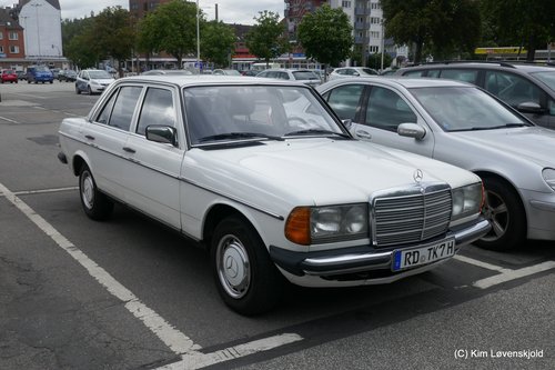 Mercedes W123