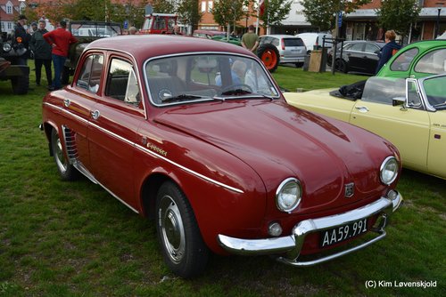 1961' Renault Dauphine