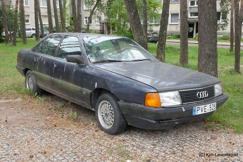 Audi 100 2,3E