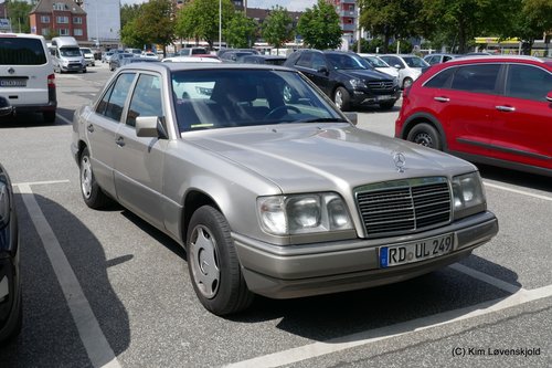 Mercedes W124