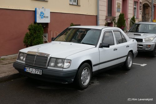 Mercedes W124