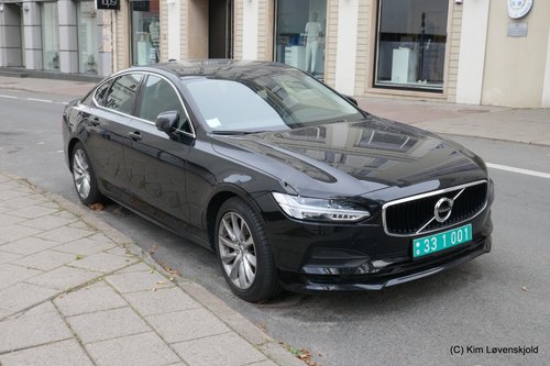 Volvo S90