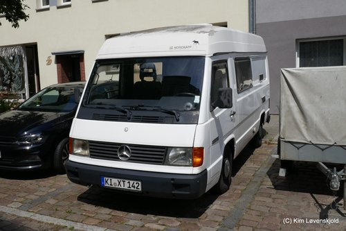 Mercedes MB100