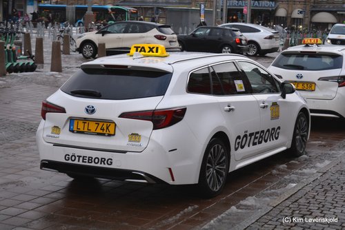 2023' Toyota Corolla Touring Sports Hybrid