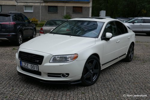 Cars in Lithuania