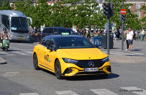 2023' Mercedes EQE