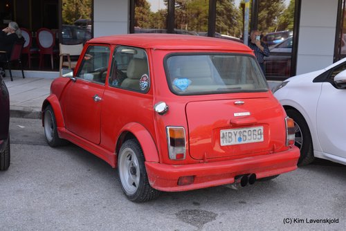 Mini