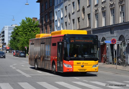 2022' Yutong E12LF