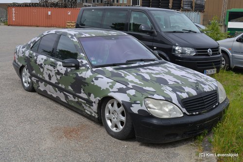Mercedes S-Class W220