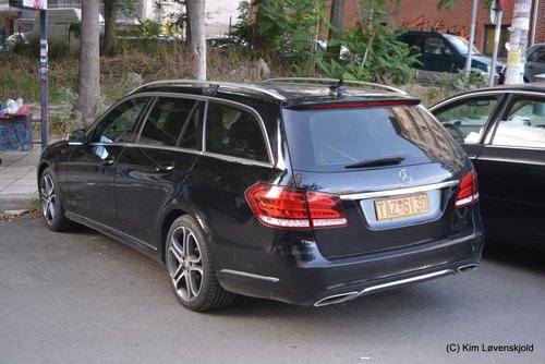 Mercedes E-Class S212