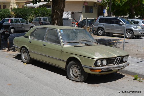 BMW 528i