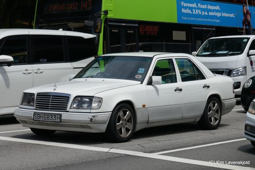 Mercedes W124