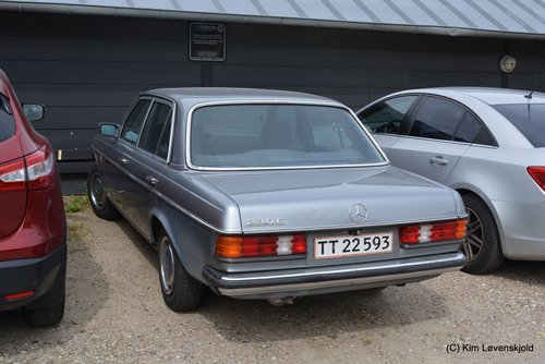 1983' Mercedes 230E W123